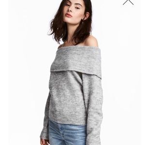 H&M gray off the shoulder Sweater 💥